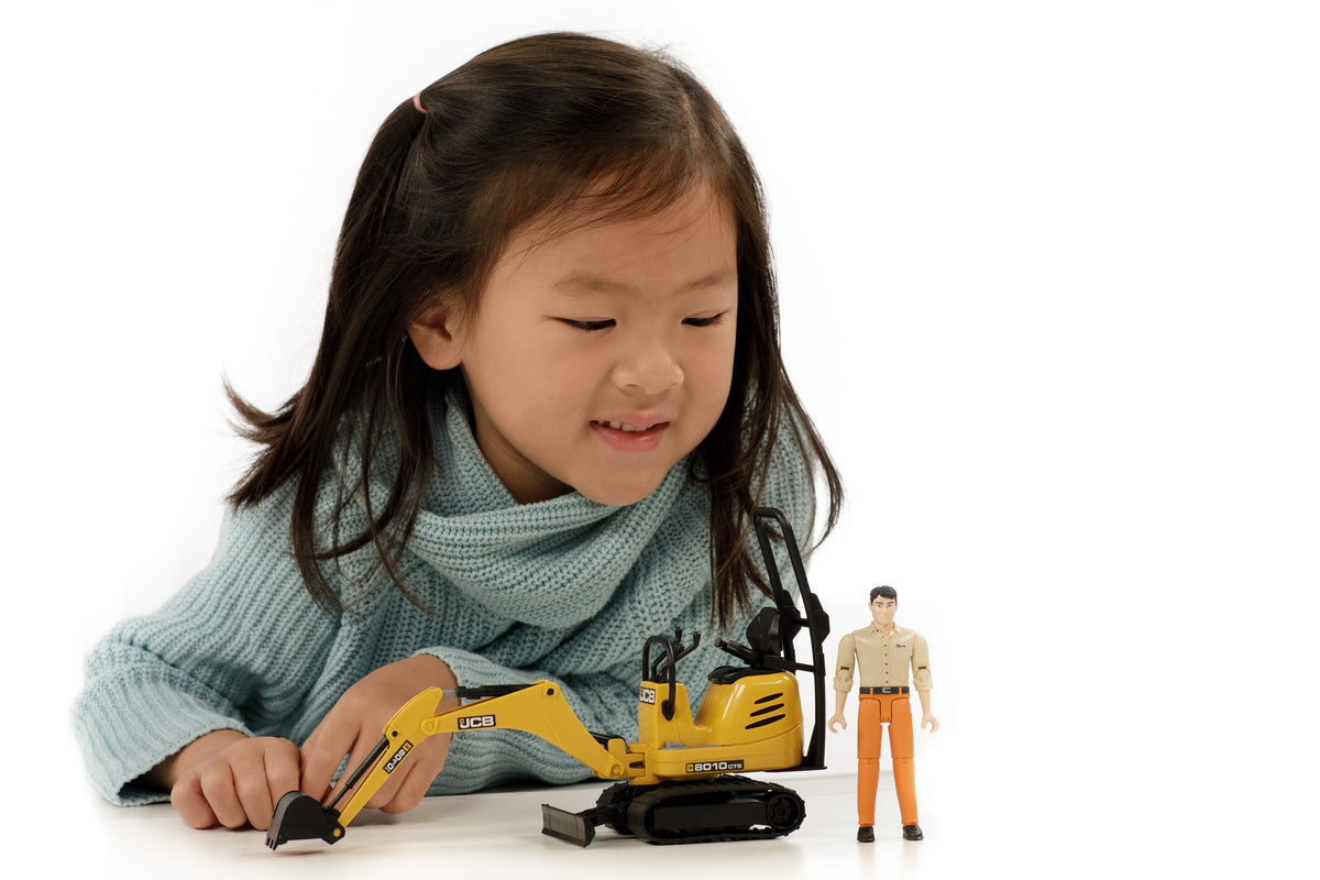 62002 Micro excavator 8010 CTS and Construction work