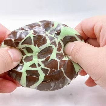 Chocolate Matcha Wax Cracking Balls