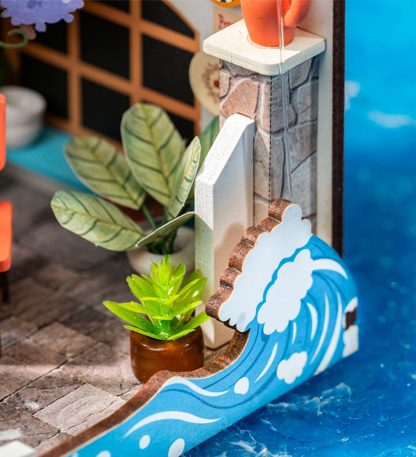 DIY Miniature House Kit: Sea Holiday Restaurant