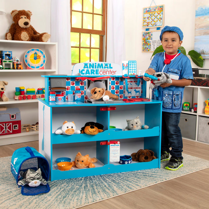 Melissa & Doug Animal Care Activity Center